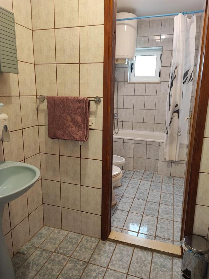 Apartments Dodik 奥瑞比克 外观 照片
