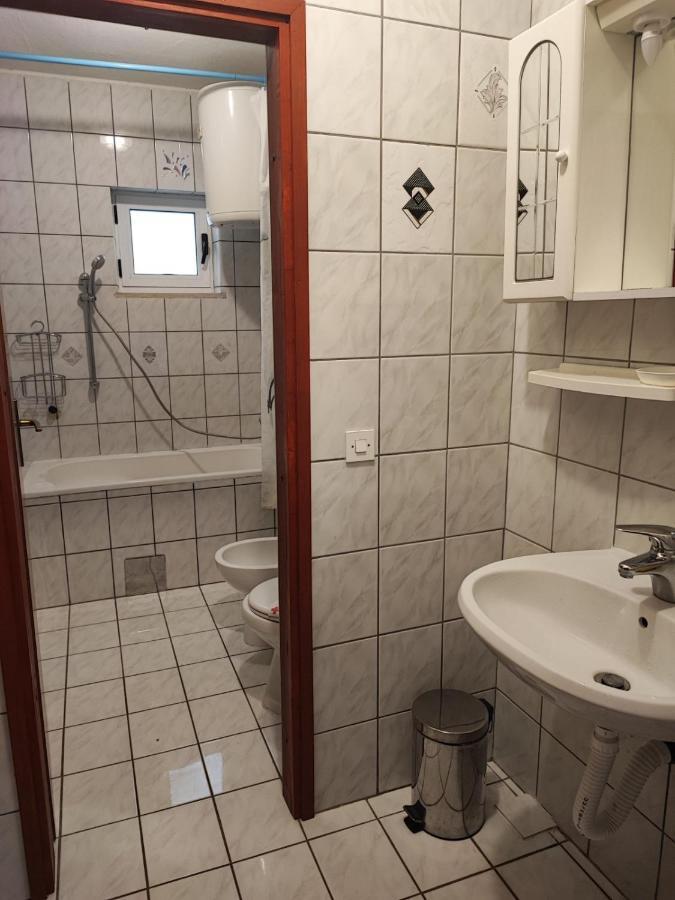 Apartments Dodik 奥瑞比克 外观 照片